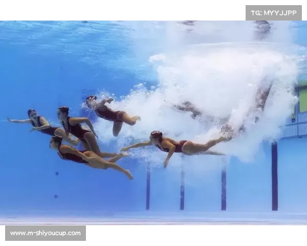 澳大利亚接力队通过水下推进技术提升游泳训练效率与成绩分析