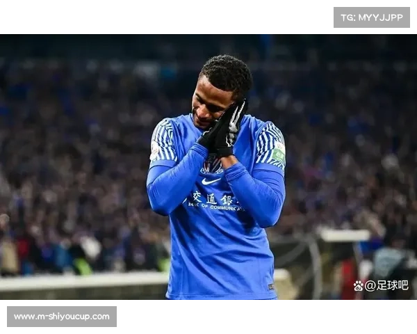 申花新援阿苏埃正式亮相 斯卢茨基客战国安藏玄机暗布新阵型 申花新援阿苏埃正式亮相 斯卢茨基客战国安藏玄机暗布新阵型